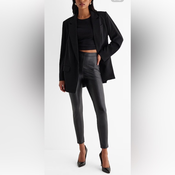 Bundle💕Cache Top & Express Super High Waisted Faux Leather Leggings - Picture 14 of 17